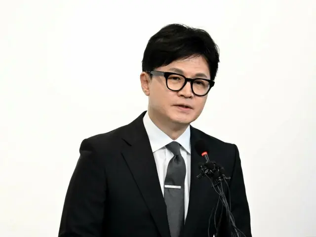 韓国の前与党トップによる「与党代表選出馬」に…賛成・反対世論が「ほぼ半々」