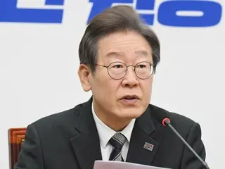 Perwakilan dari partai oposisi terbesar Korea Selatan: ``Selebaran yang menentang Korea Utara merupakan pelanggaran hukum yang berlaku saat ini''... ``Kita harus mempertimbangkan ``pertemuan resmi antar-Korea'''' darurat