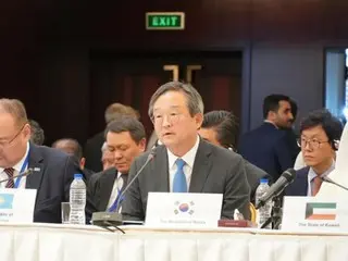 Pada konferensi internasional yang dihadiri oleh Korea Selatan dan Rusia, ``kita harus secara tegas menanggapi ancaman terhadap keamanan internasional''