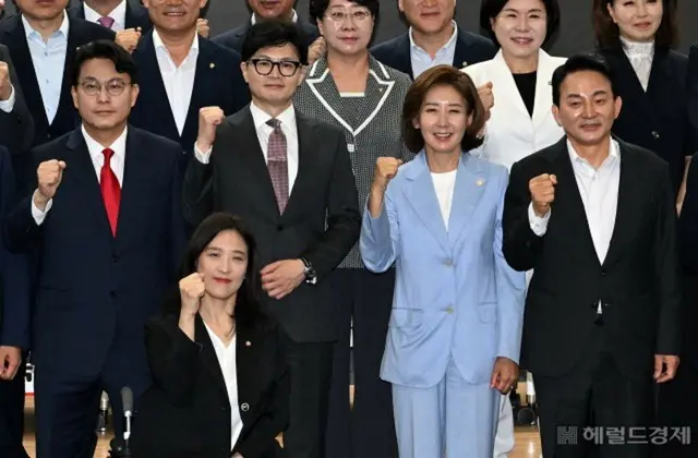 与党支持者の55％が「党代表は韓東勲氏に」＝韓国