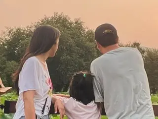 “Menikah dengan sutradara film Korea” Aktris Tiongkok Tang Wei mengajak putri satu-satunya dalam perjalanan bahagia ulang tahun pernikahannya yang ke 10