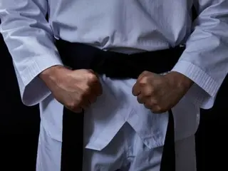Direktur Taekwondo membungkus anak berusia 5 tahun di atas matras dan membiarkannya terbalik... Ditemukan dalam 'henti jantung' = Korea Selatan