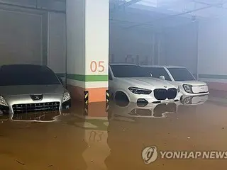 Hujan deras di Jeollanam-do, Korea Selatan menyebabkan kerusakan akibat banjir di bagian barat daya Korea Selatan