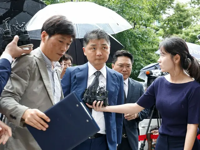カカオ創業者、SMエンタの株価操作疑惑で拘束＝韓国