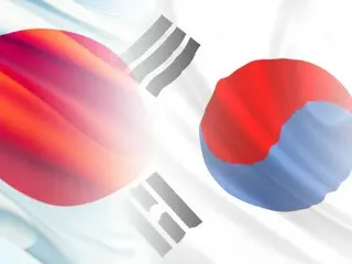 Duta Besar Korea untuk Jepang Yoon Dong-min memberikan salam perpisahan kepada Perdana Menteri Kishida - sebuah adegan yang melambangkan peningkatan hubungan Jepang-Korea