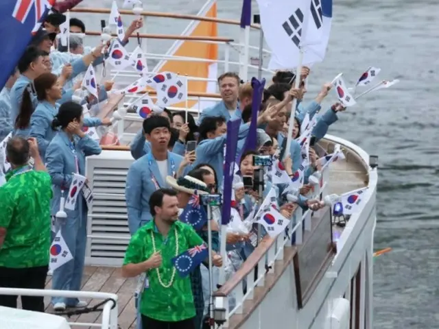 Upacara pembukaan Olimpiade Paris, rating penonton secara historis rendah = Korea Selatan