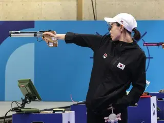 Pesona Kim Ye-ji, peraih medali perak menembak putri Korea Selatan yang tengah ramai diperbincangkan di Olimpiade Paris