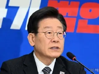 Lee Jae-myeong, kandidat wakil dari Partai Demokrat Korea, menang mudah dengan 84,79% dalam pemilihan pendahuluan Jeollabuk-do...Kandidat Kim Doo-gwan mendapat 13,32% = Korea Selatan