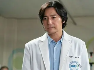 Akankah Jang Dong Gun, bintang film "Ordinary Family", menggoyahkan keyakinan lurusnya? "Sebuah karya yang benar-benar membuatku berpikir tentang orang seperti apa aku ini."