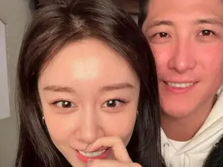 Hwang Jae Gyun yang dikabarkan akan bercerai dari Jiyeon (T-ARA) terlihat di sebuah pesta minum di pagi hari.