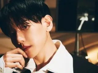 BAEK HYUN (EXO), mini album ke-4 "Hello, World" melampaui 1 juta kopi dalam 5 hari setelah rilis... Rekor hebat dengan mencapai 3 juta penjualan berturut-turut