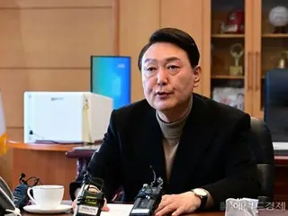 Presiden Yun Seok-Yeol mengunjungi rumah sakit, polisi, stasiun pemadam kebakaran, dan unit militer selama liburan Chuseok...Terima kasih atas dedikasinya dan memberikan semangat = Korea Selatan