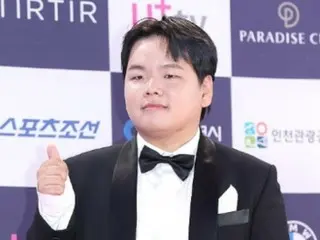 Meskipun kamu adalah korbannya? YouTuber Quacktube membawa dirinya ke dalam jurang...Mengapa dia membela Lee Na-eun (sebelumnya APRIL) yang dicurigai sebagai pengganggu dan mengecewakannya.