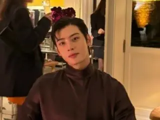 Cha Eun Woo (ASTRO), foto indah bersama Kiko Mizuhara...visual yang bersinar di Paris, Prancis