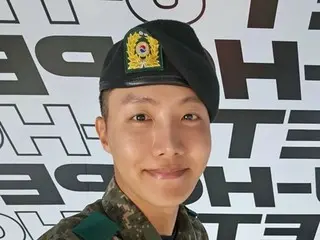 J-Hope "BTS" memiliki kisah indah saat bertugas di militer... Mendukung penuh kamp pelatihan teman-teman sekelasnya... "Bersenang-senanglah karena kakakmu akan membelikannya untukmu"