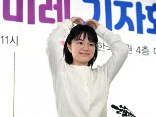 Keajaiban Go Jepang Sumire Nakamura, dan ke-3, tampil dalam pertandingan ke-100 dalam periode waktu terpendek untuk pemain Go wanita