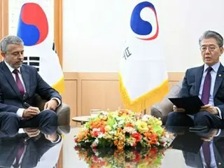 Korea Selatan menyerukan protes dari duta besar Rusia untuk Korea Selatan atas pengiriman pasukan Korea Utara = ``Kami akan merespons dengan memobilisasi segala cara yang mungkin''