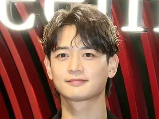 Minho "SHINee" memperlihatkan pesona vokal barunya dengan album lengkap pertamanya "CALL BACK"...Suasana keren