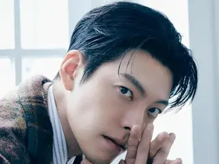 Aktor Kim Woo Bin, gambar eksplosif karismatik dirilis... Setelan & jas terkuat