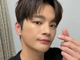 Tur Fancon Jepang Seo In Guk berakhir di Kobe pada hari ke-2... Mengekspresikan cinta dengan jari hati