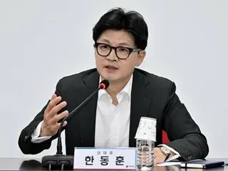 Han Dong-hoon, Perwakilan Kekuatan Rakyat, ``Akhirnya, baik Partai Demokrat maupun Partai Demokrat mengakui bahwa meninggalkan tenaga nuklir adalah sebuah kesalahan.'' - Korea Selatan