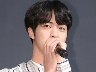 [Tanya Jawab] "BTS" JIN merilis album baru "HAPPY" hari ini (tanggal 15)! ... "Saya harap semua orang yang mendengarkan album ini akan senang."