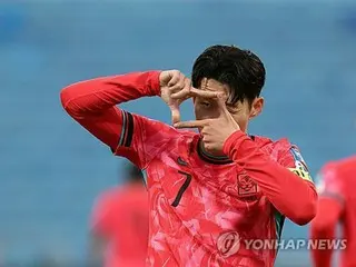 Tim nasional sepak bola Korea Selatan bermain imbang dengan Palestina = babak kualifikasi final Piala Dunia