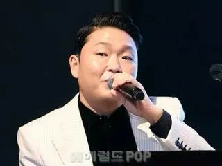 [Resmi] Penyanyi PSY, yang lagu "Gangnam Style"-nya sukses besar, apakah rumahnya disita karena tidak membayar denda? Dia menjelaskan, "Hanya saja konfirmasinya tertunda... Kami sedang mempersiapkan konstruksi."