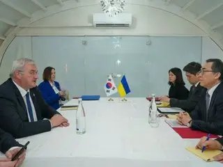 Menteri luar negeri Korea Selatan dan Ukraina bertemu, membahas pengiriman pasukan Korea Utara ke Rusia, dll.