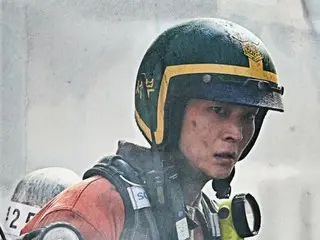 ``Firefighter'' yang dibintangi JooWon menempati peringkat ke-2 dalam tingkat pra-penjualan keseluruhan sebelum dirilis besok (ke-4)...Akankah ini menjadi ``satu kemenangan'' dan dua pilar?