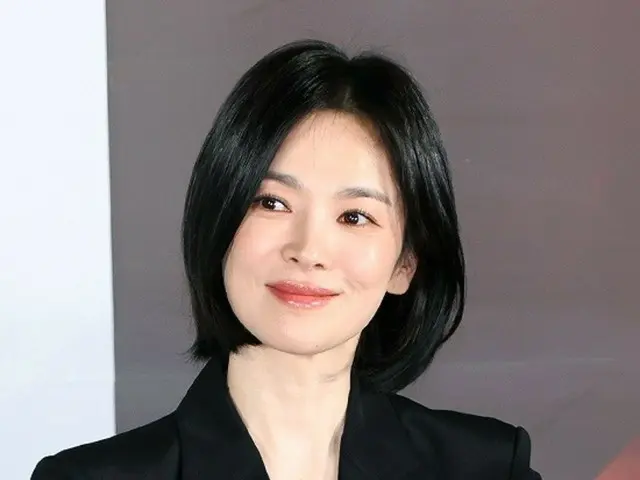 Song Hye Kyo muncul di variety show untuk pertama kalinya dalam 17 tahun dengan “YU QUIZ ON THE BLOCK”