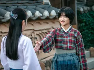 ≪Drama Korea REVIEW≫ Sinopsis "Jong-young: A Star Is Born" episode 7 dan cerita di balik layar...Kim TaeRi sangat memuji Woo Da Vi yang bertransformasi dengan indah = Kisah di balik layar dan sinopsis dari syuting