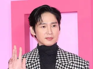 [Resmi] Aktor Park Sung Hoon langsung menghapus "AV cover" yang merupakan parodi dari "Squid Game"? …Agen afiliasi: “Melakukan kesalahan saat memeriksa DM, sekarang renungkan”