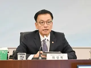 Penjabat Presiden Choi Sang-moo ``tidak menerima'' pengunduran diri kolektif staf kepresidenan = Korea Selatan