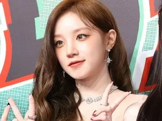 Woogi "(G)I-DLE, Penghargaan Artis Solo Terbaik" Saya akan membalas kalian dengan musik dan panggung yang bagus" = "Penghargaan Golden Disc"