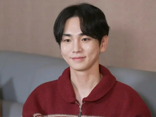 Key (SHINee) menyiapkan pesta kejutan untuk merayakan pensiun ibunya... "Ibuku bangga" = "Hidup bahagia seorang pria lajang"