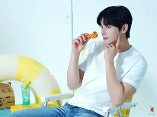 "ASTRO" Cha Eun Woo, iklan ayam yang menyegarkan... Potongan di balik layar dari adegan syuting dirilis