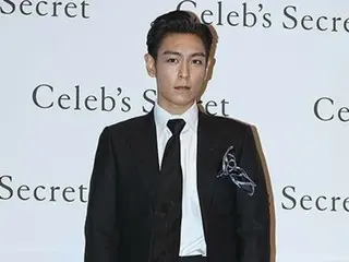 TOP (mantan BIGBANG) bertemu dengan reporter untuk pertama kalinya dalam 11 tahun hari ini (tanggal 15)...hampir seperti "pendengaran" wawancara "D-day"