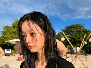 Hyeri (Girl's Day) merilis foto-foto pictorial di balik layar dari penampilan cantiknya... "Saat aku pindah, aku akan mencetaknya besar-besaran dan memajangnya."