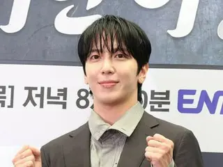 "CNBLUE" Jung Yong Hwa, operasi lutut hari ini (tanggal 20)... "Cedera meniscal"