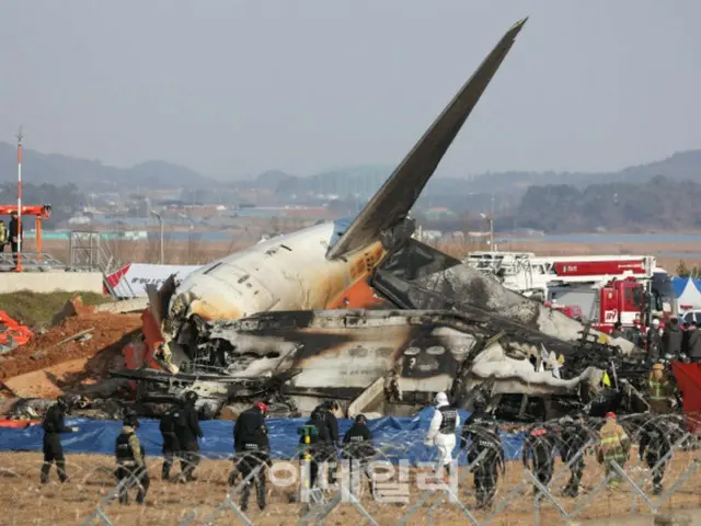 「済州航空惨事」の調査結果...エンジンから「トモエガモ」の羽毛・血痕発見