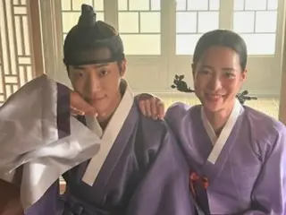 Apakah “pacar sejati” Lee Do Hyun juga cemburu? ...Aktor Choo Young Woo dan aktris Lim Jiyeon merilis foto close-up bersama "My Kudok"