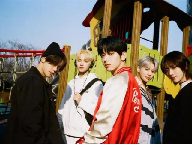 "TOMORROW X TOGETHER (TXT)" raih dua kesuksesan berturut-turut...sertifikasi Emas RIAA