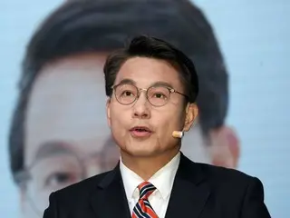 Yoon Sang-hyun, anggota Partai Kekuatan Rakyat, mengatakan, "Kita harus segera menangkap Oh Dong-un, kepala Badan Investigasi Kejahatan Pejabat Tinggi Publik, yang secara ilegal menangkap Presiden Yoon Seok-yeol." (Korea Selatan)