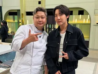 Ponsel pintar Chef Yoon Nam-ho menjadi kacau setelah ia mengunggah foto dirinya bersama J-HOPE BTS ke Instagram... "Maaf soal foto terakhir"