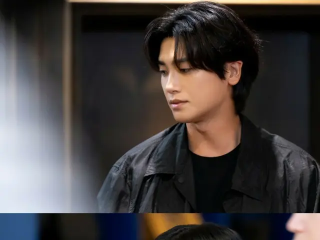 Park Hyung Sik kembali bertemu dengan mantan pacarnya Hong Hwa Yeon...Ketegangan terasa di "Buried Heart"