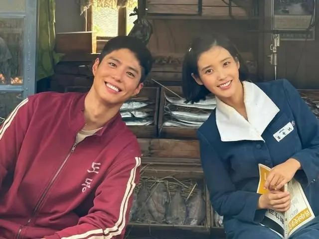 IU & Park BoGum, "pasangan pedesaan" dengan visual yang fantastis... Mereka selalu bersama bahkan di luar kamera