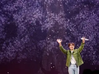 [Laporan Penampilan] Saya ONew (Onew), pemimpin SHINee, dan saya harap kalian akan merasakan angin musim semi yang hangat melalui lagu-lagu saya! SKY PerfecTV! Acara yang disponsori "Lagu Musim Semi Onew" diadakan