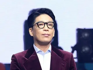 "Kami tidak akan menempatkan penyanyi itu dalam situasi yang sulit," jelas MC Mong, tetapi komentarnya semakin memperburuk keadaan karena penggemar The Boyz marah.