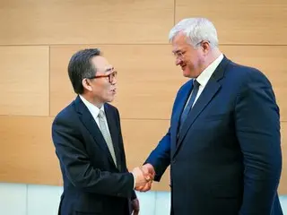 Menteri luar negeri Korea Selatan dan Ukraina bertemu untuk membahas pemulangan tawanan perang Korea Utara